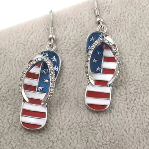 Dangle Crystal American Flag Earrings 🇺🇸